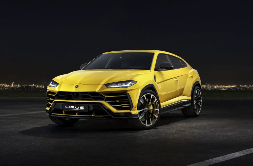Top 10 Fastest SUVs in the World in 2025 10 Top 10 Fastest SUVs in the World in 2025