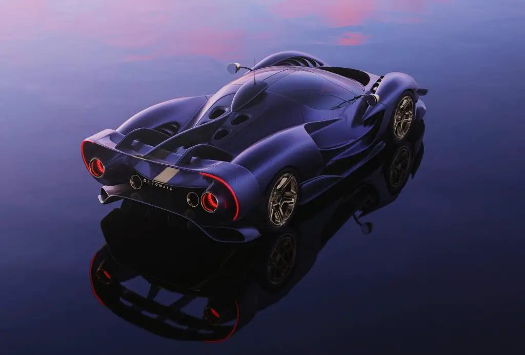 De Tomaso Follows Up P72 With P900 V-12 Hyper-Car 15