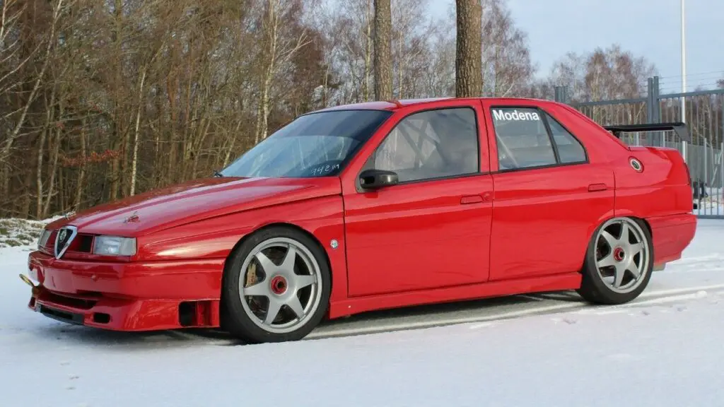 Alfa Romeo 155