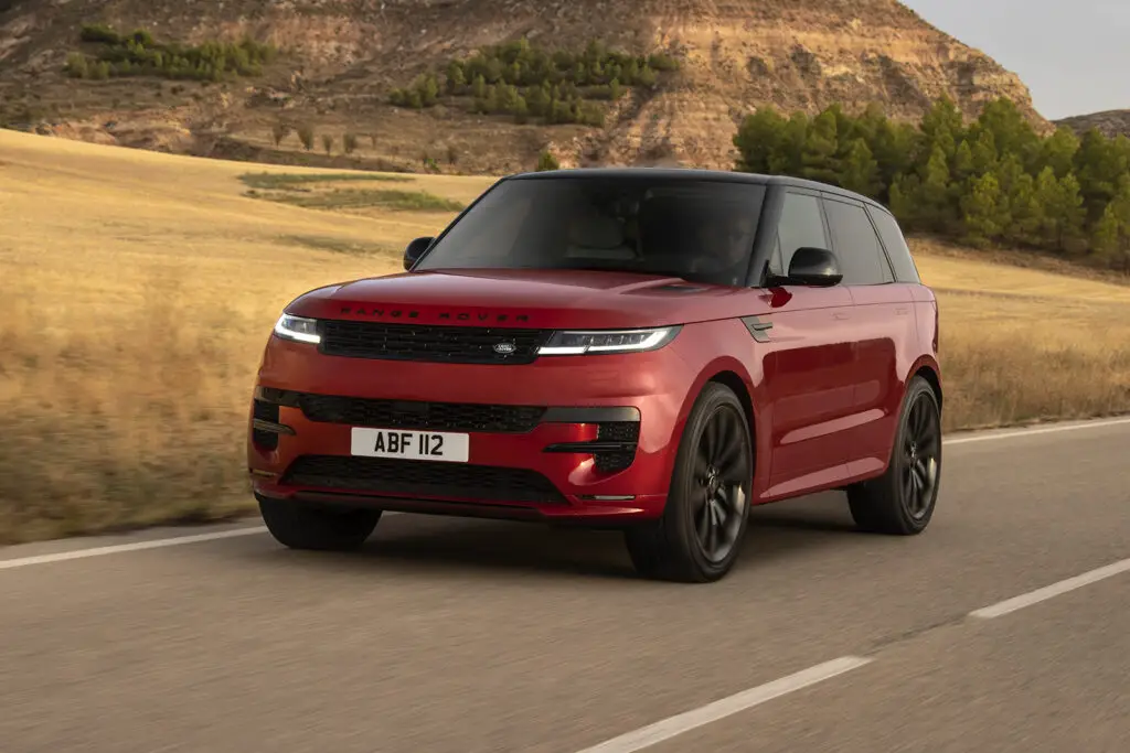 Top 10 Luxury SUVs To Buy In 2025 9 Top 10 Luxury SUVs To Buy In 2025