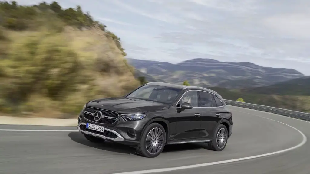 2023 Mercedes-Benz GLC