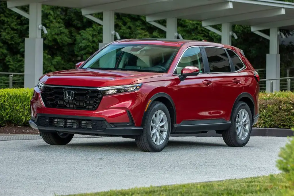 Finding the Perfect Fit: The Ultimate Guide to SUVs for Petite Drivers 3 2024 Honda CR-V
